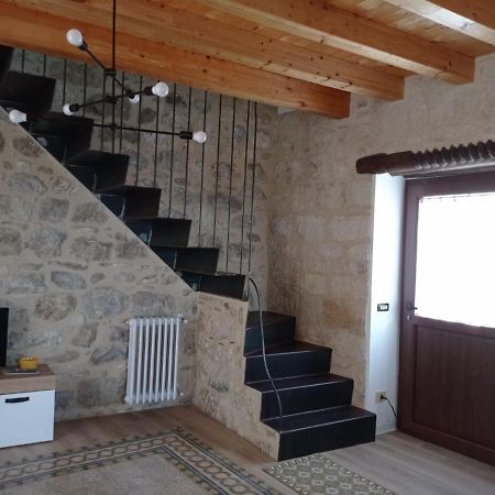 Casa Vacanze Borgo Gulini Da Anna Petralia Soprana Exterior foto